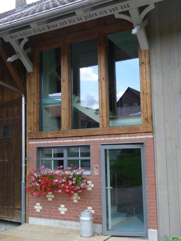 Bed and Breakfast Gästehaus zum Tulpenbaum Turbenthal Exterior foto